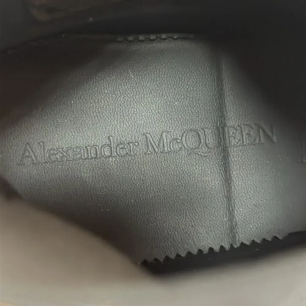Alexander McQueen alexander mcqueen